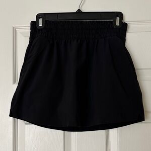 Athleta High Rise Weekender skort